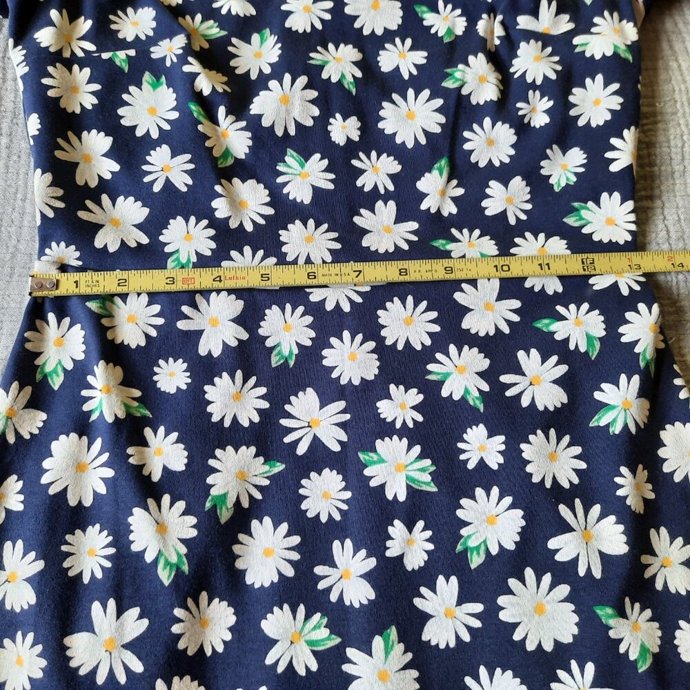 Old Navy Printed Ponte-Knit Sheath Dress - Navy Daisy Print, Size XS - Picture 13 of 16